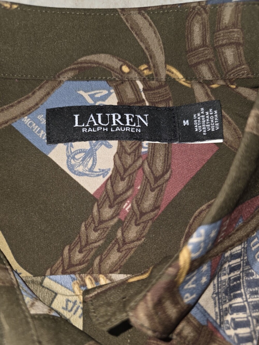 Lauren Ralph Lauren Classic Fit Belt Print Crepe Shirt Medium Excellent - Picture 4 of 8